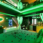 Apartman La Foret Enchantee - A Theme Jacuzzi - Evasion Pour Deux Schirrhein