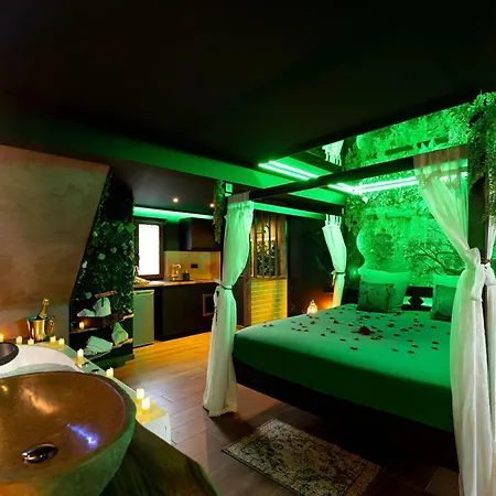 Appartamento La Forêt Enchantée - à Thème Jacuzzi - évasion Pour Deux