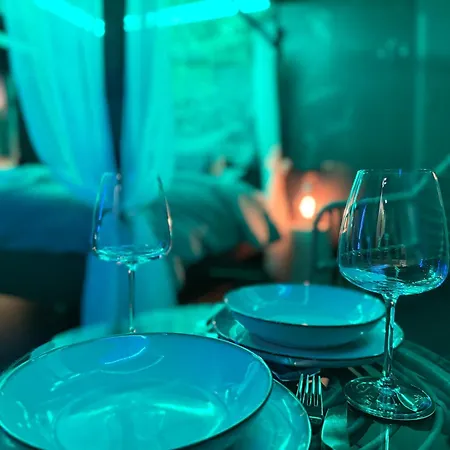 La Forêt Enchantée - à Thème Jacuzzi - évasion Pour Deux *