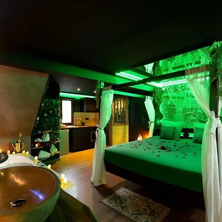 La Foret Enchantee - A Theme Jacuzzi - Evasion Pour Deux *